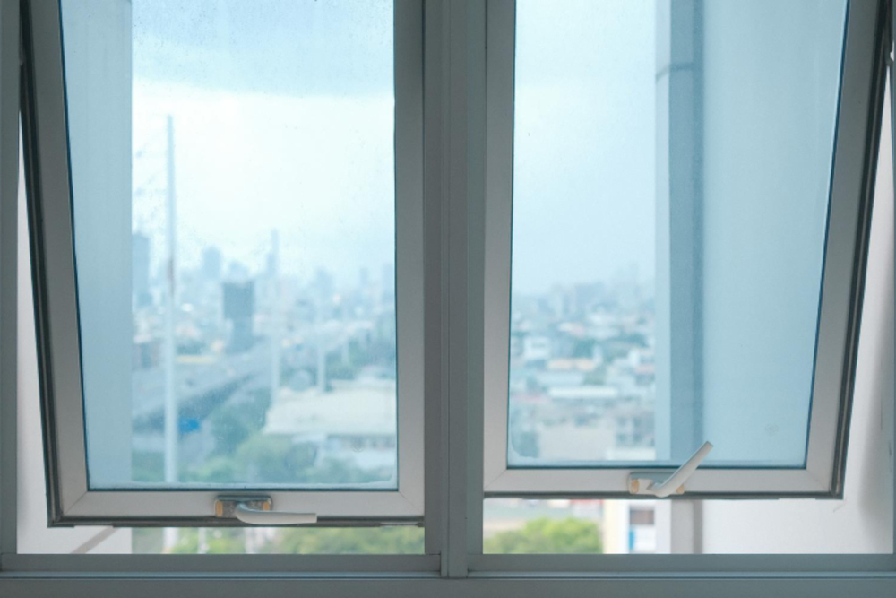 Frankfort Awning Windows